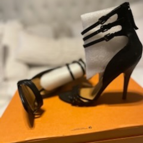 Nine West Vintage America Collection Size 8.5 Black Strappy Sandal - Picture 3 of 4